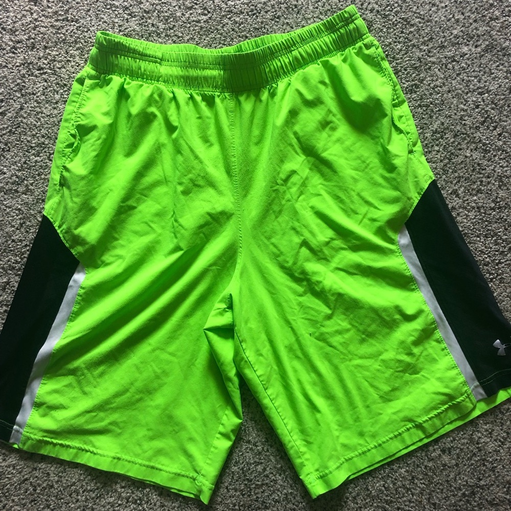 Men’s Under Armour basketball shorts